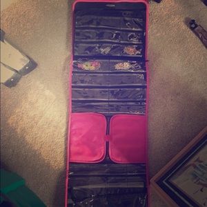 Travel jewelry organizer